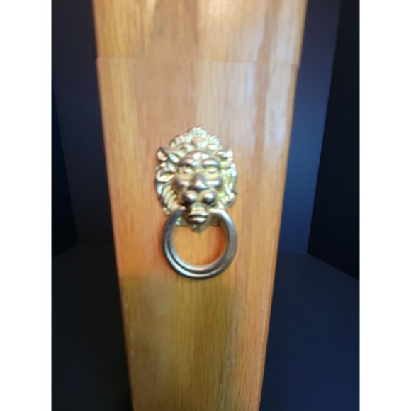 Lion’s Head Knocker Fireplace Match Holder Oak Wood Box Hinged Closure - Picture 2 of 7